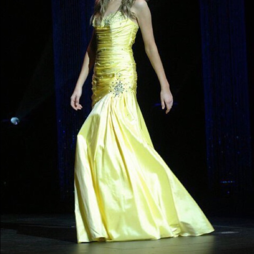 Gorgeous Yellow Pageant Gown or Prom Dress